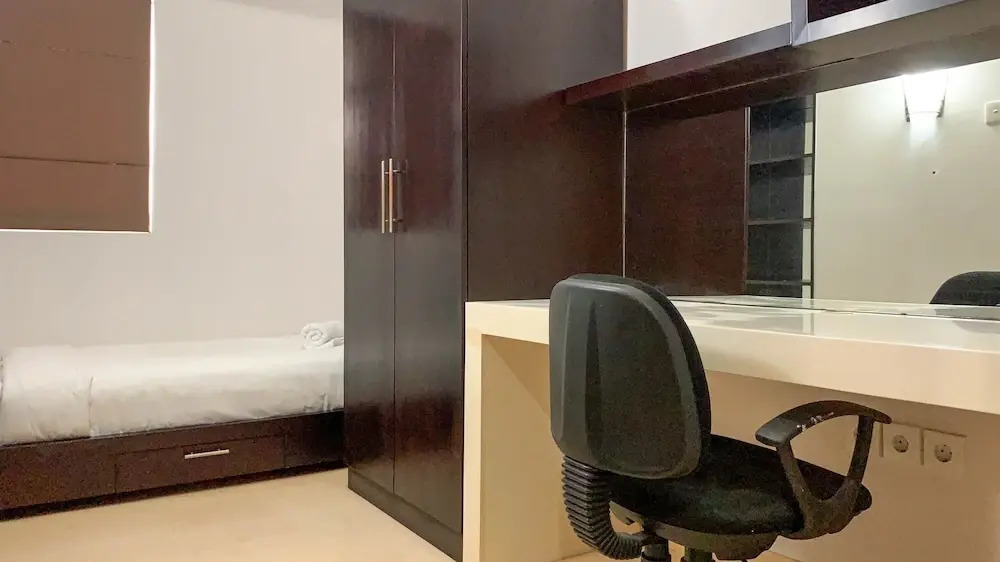 Cozy and Nice 2BR Apartment at Maple Park Sunter By Travelio