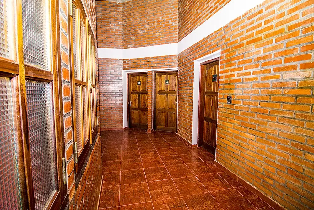 Madre America Hotel & Hostel