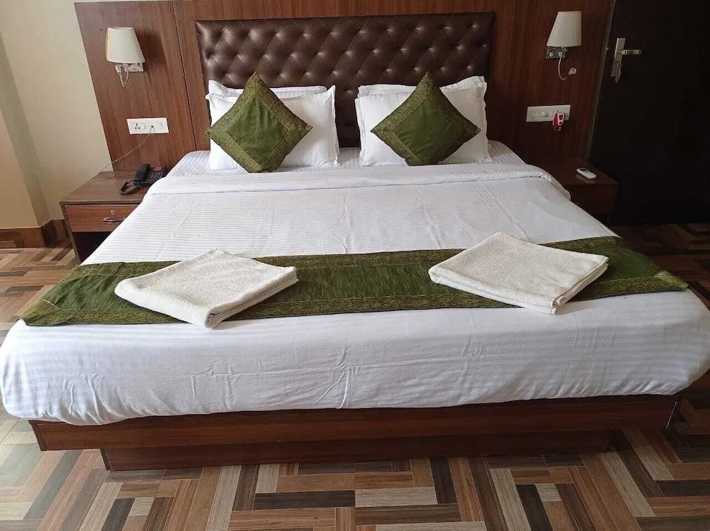 Pemaling Lords Inn Dirang