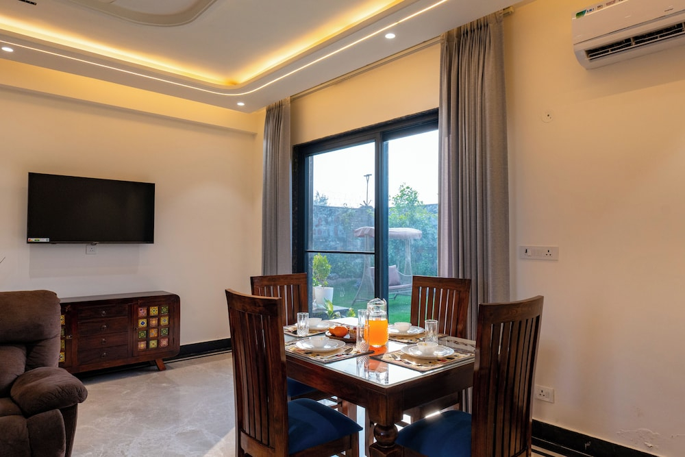Prassanam Vatika Petfriendly 2-BHK Villa