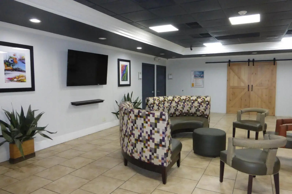 Horizon Inn & Suites