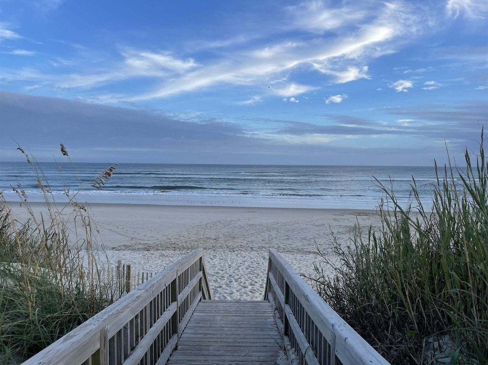 22 Sea Therapy Condo