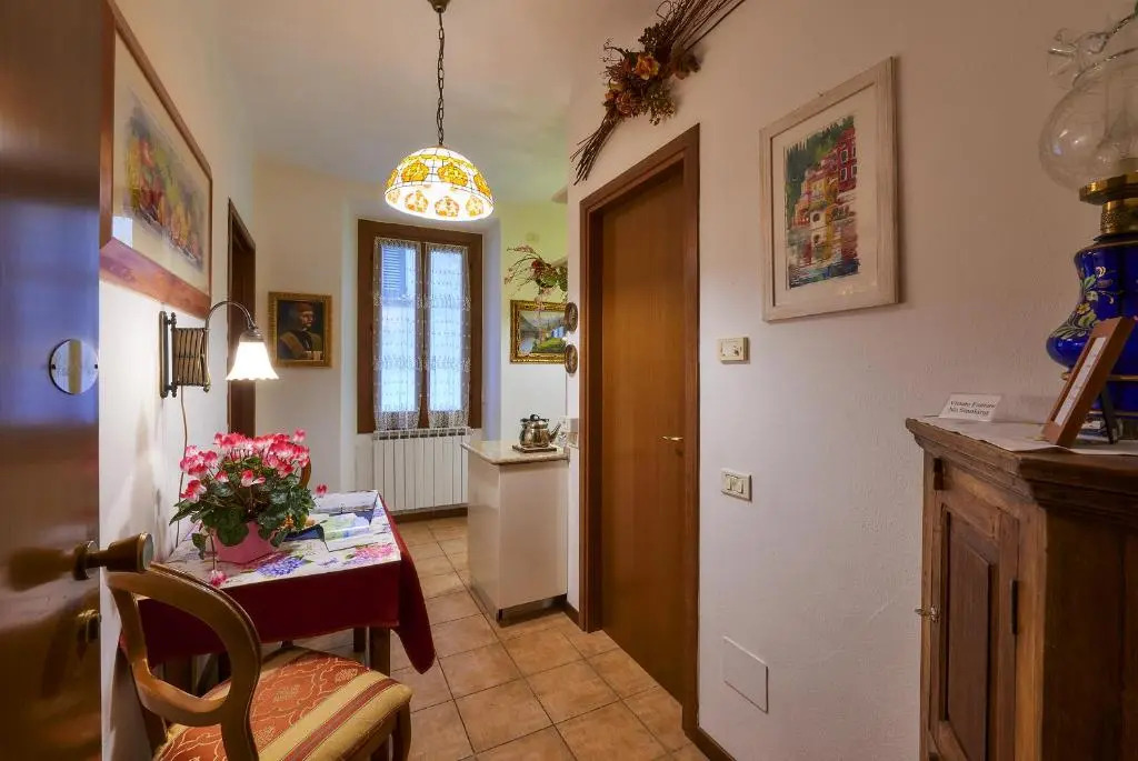 Casa di Mezzo "Historic centre of VARENNA" Lake Como