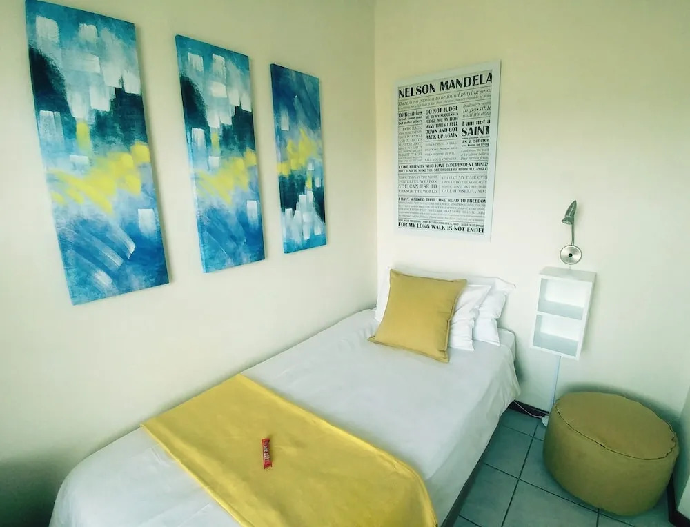 Tyger Classique Self-Catering Cape Town, Tyger Valley