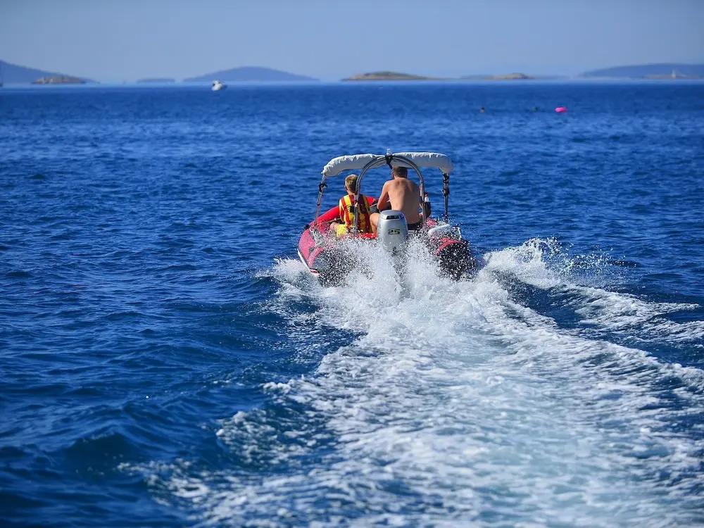 Tidy house with a microwave, 6 km. from the beautiful Trogir