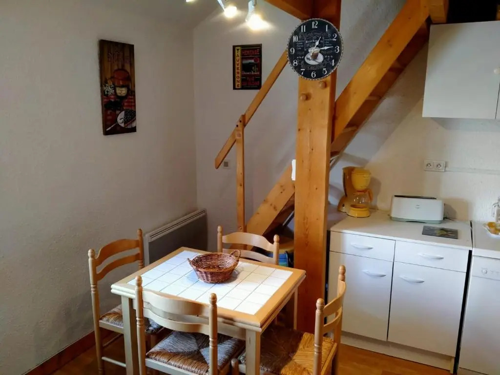 Appartement Mont-Dore, 2 pièces, 5 personnes - FR-1-415-113