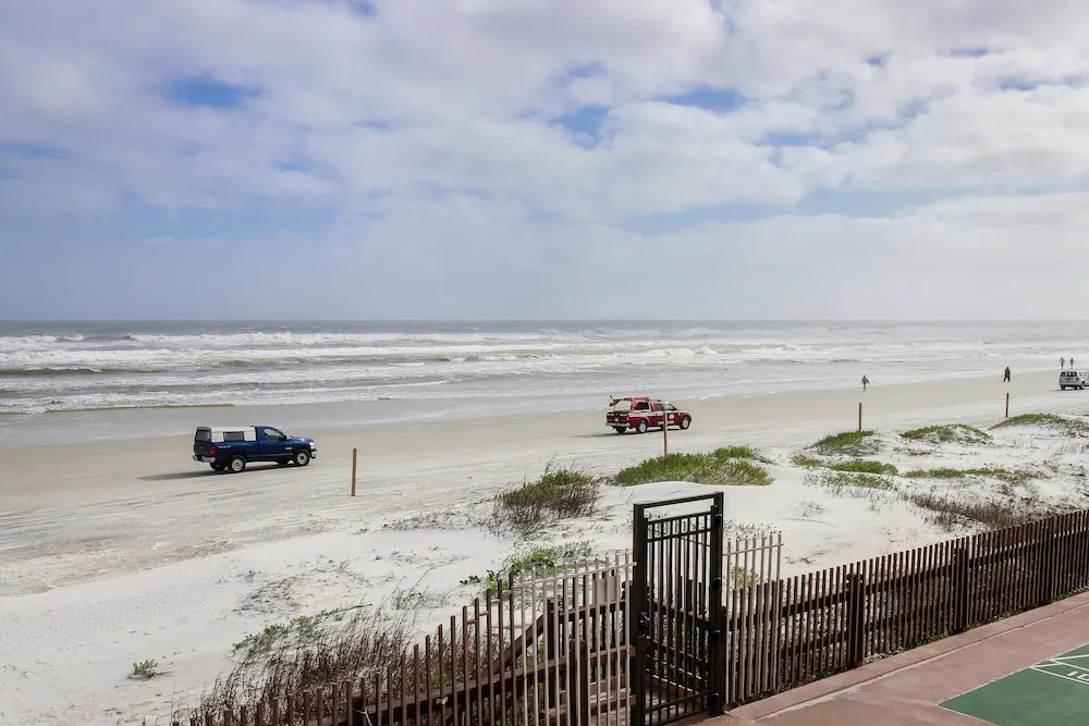 Daytona Beachside