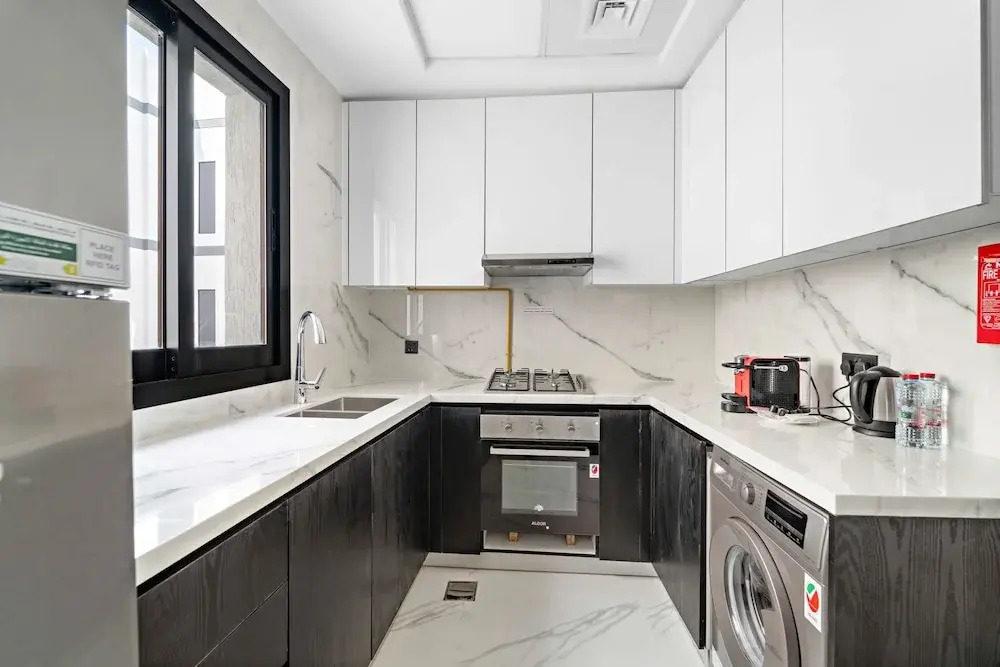 Modern 1-bedroom Apart With Pool gym and Hammam