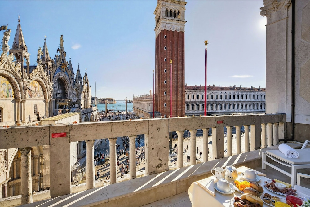 Canaletto Luxury Suites - San Marco Luxury