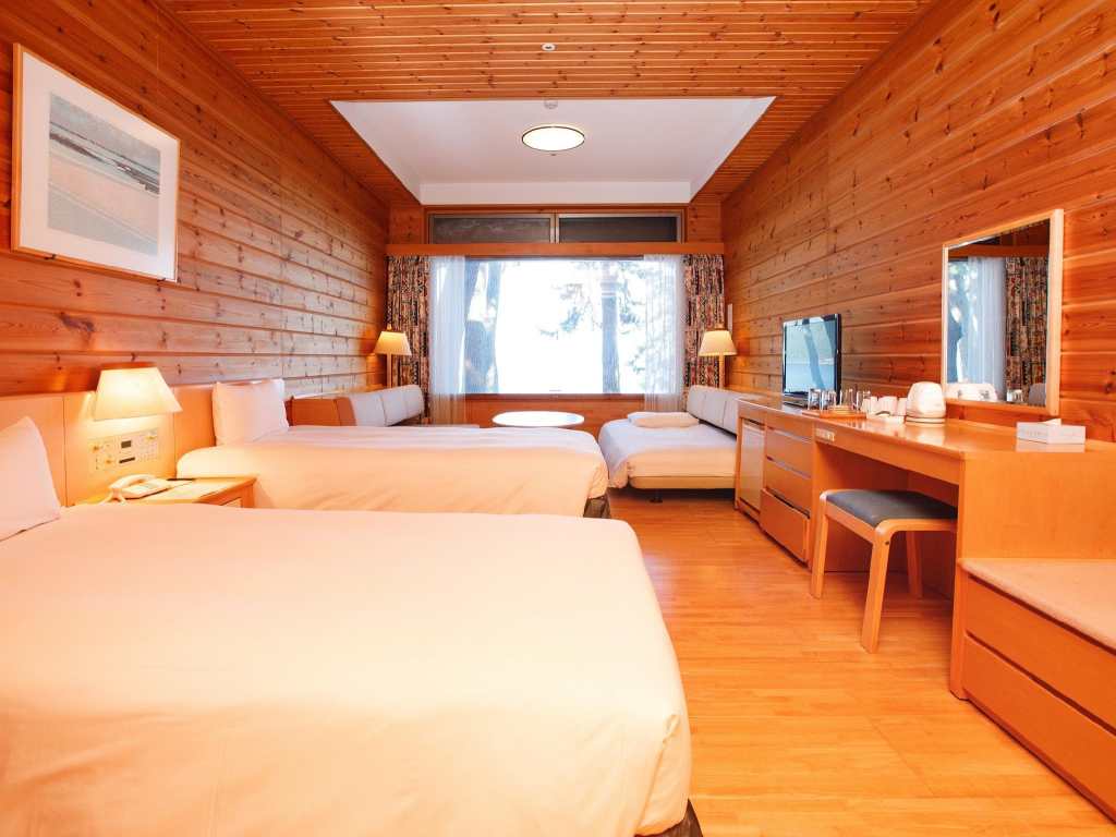 Grand Park Hotel Okubiwako Makino