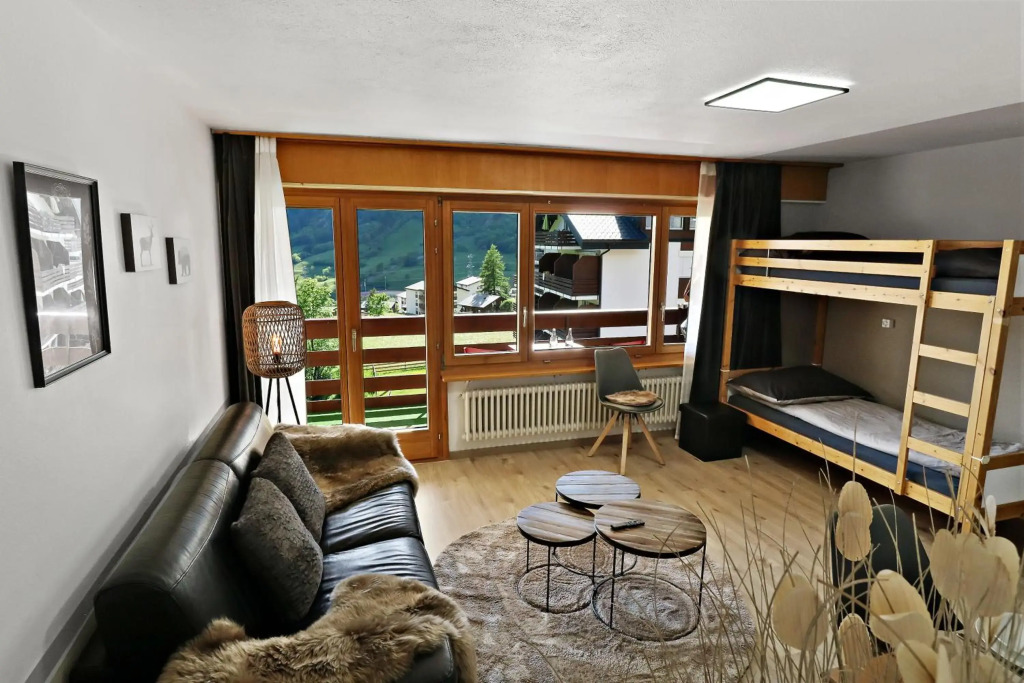Nouveau studio avec vue imprenable sur les montagnes