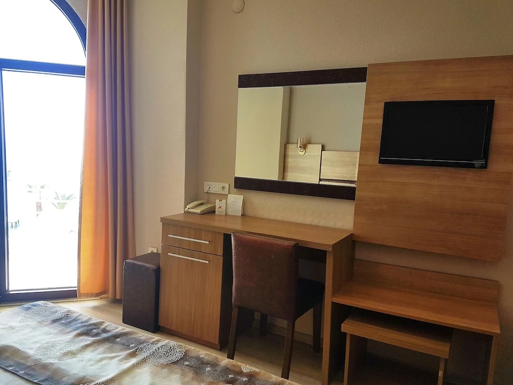 Grand Beyza Garden Beach Hotel