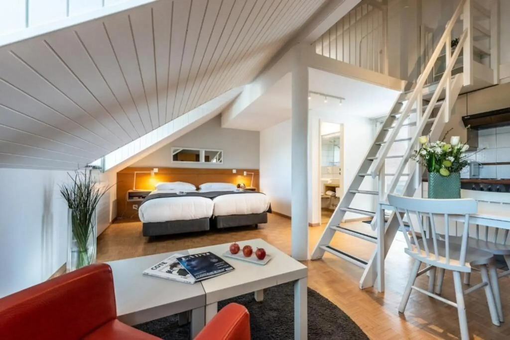 Hotel des Alpes