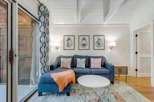 4285 Mariner's Watch Villa