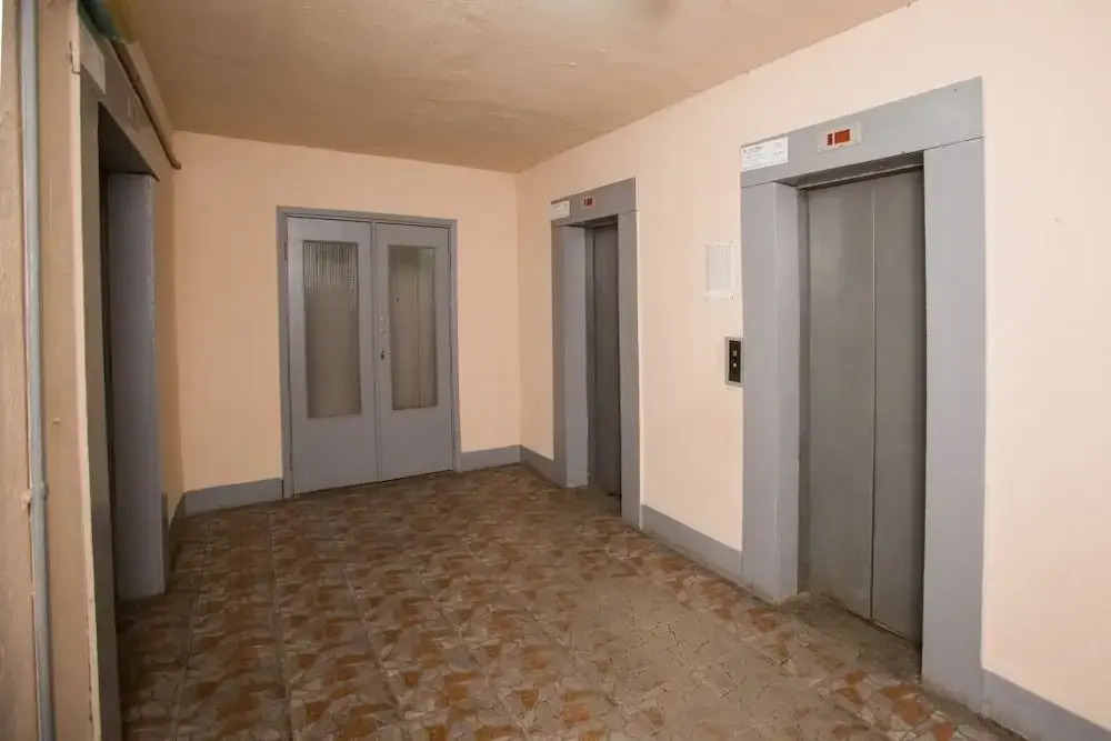 Kuznetsovskaya 11