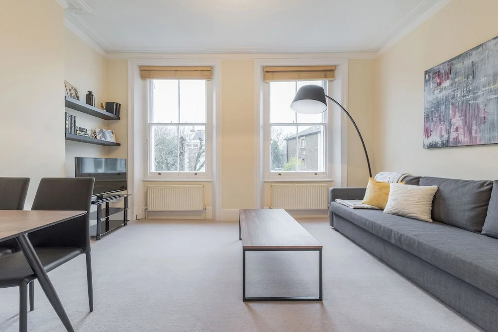 Charming 1BR apt in victorian building close to Hampstead Heath (DP3)