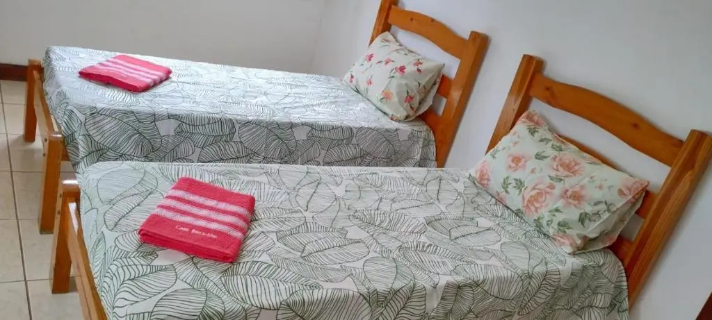 Casa Beira-Mar 10pessoas 3 Suítes Térreo - A única realmente "Pé na Areia" c WiFi