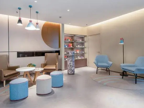 Homeinn · neo (Shanghai Chongming Bayi Road Pedestrian Street)