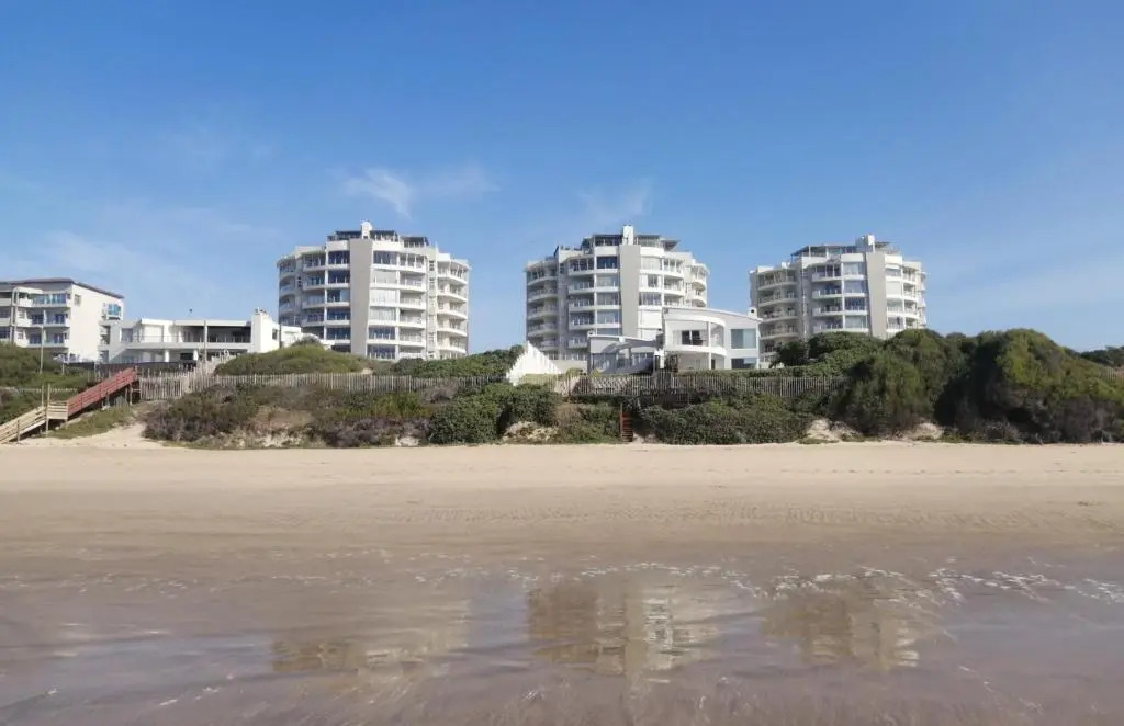 Trio Towers 26A