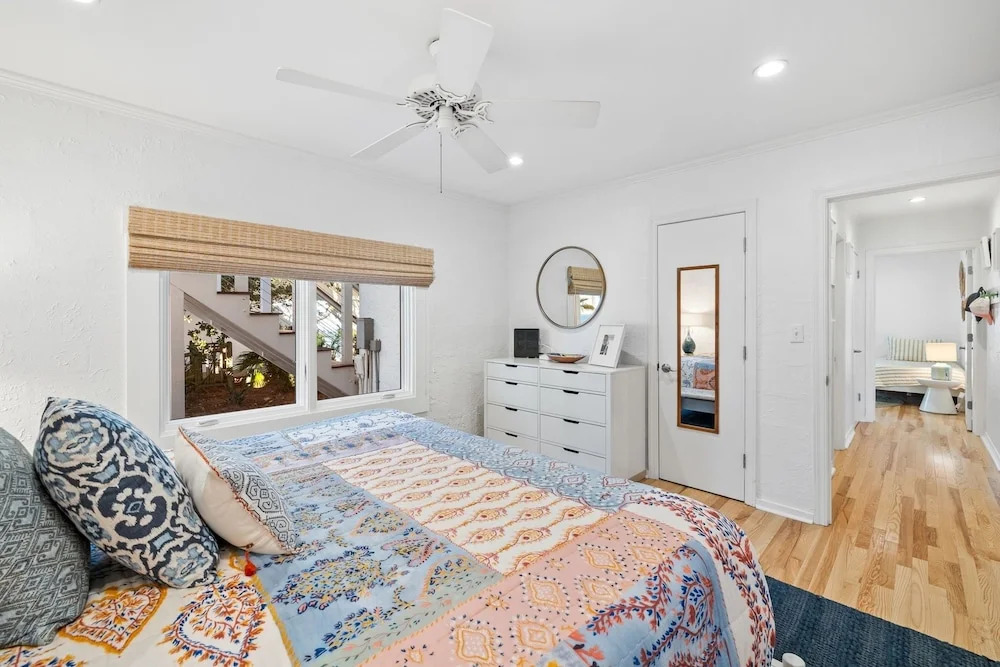 Minnow Mansion 2804 E Co Hwy 30a 3 Bedroom Home by RedAwning