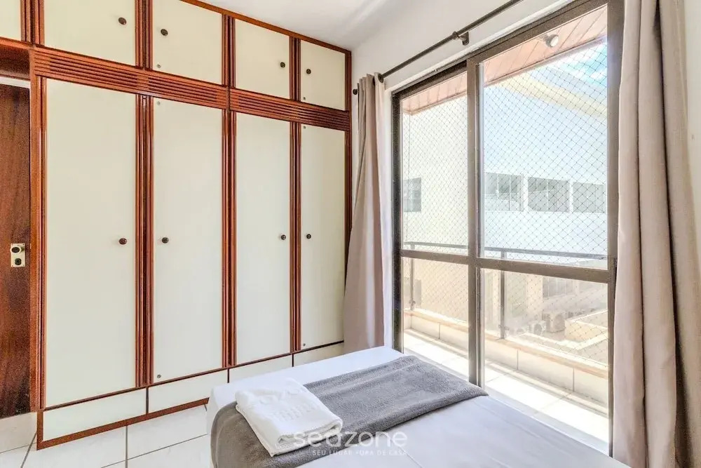 2B Apartment w/ Balcony Ads0103