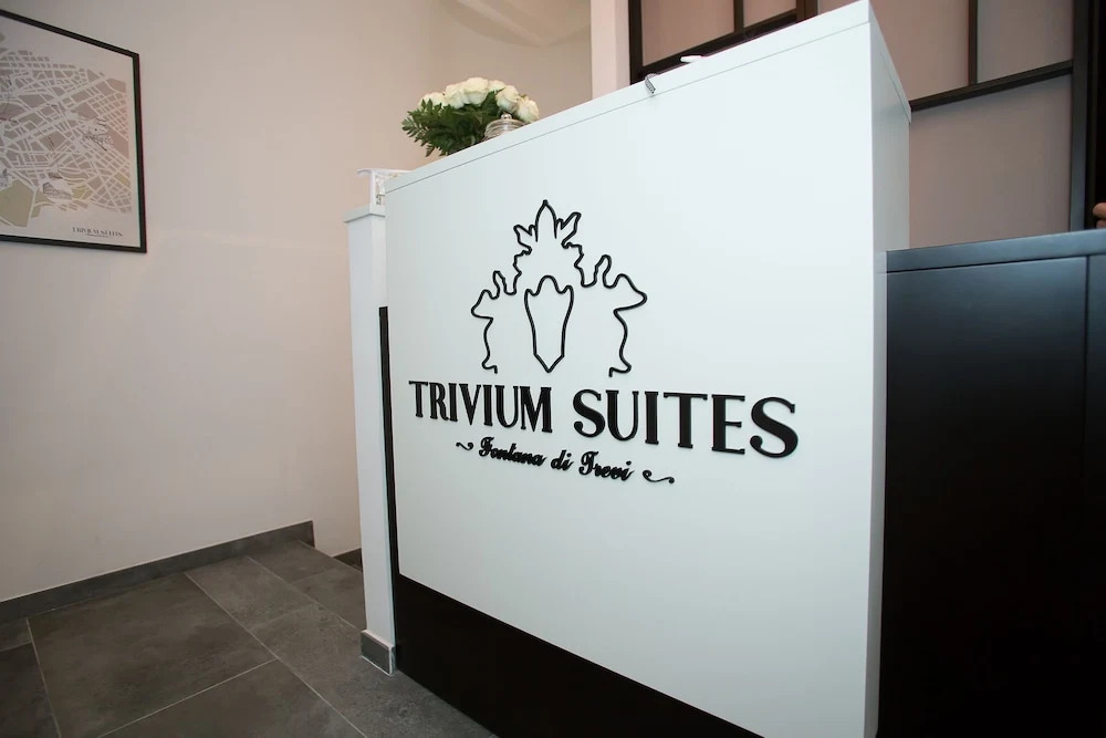 Fontana Di Trevi Luxury Apartments