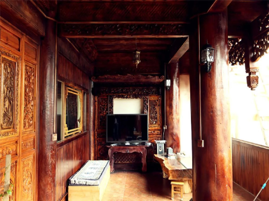 Shangri-La Jinwushe Boutique Inn