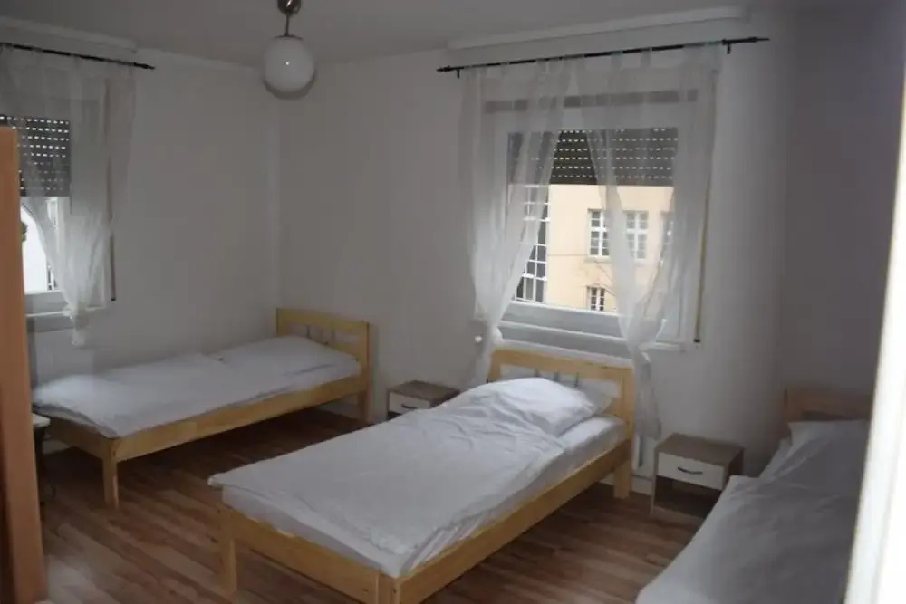 AB Apartment 13