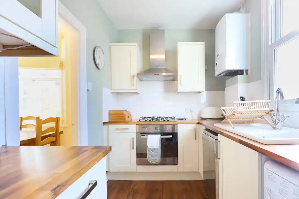 Comfortable &Bright Family Home - Imperial Wharf