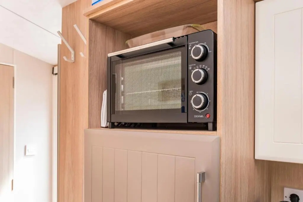 Chalet it Pompebled met wasmachine en droger en zwembad op camping
