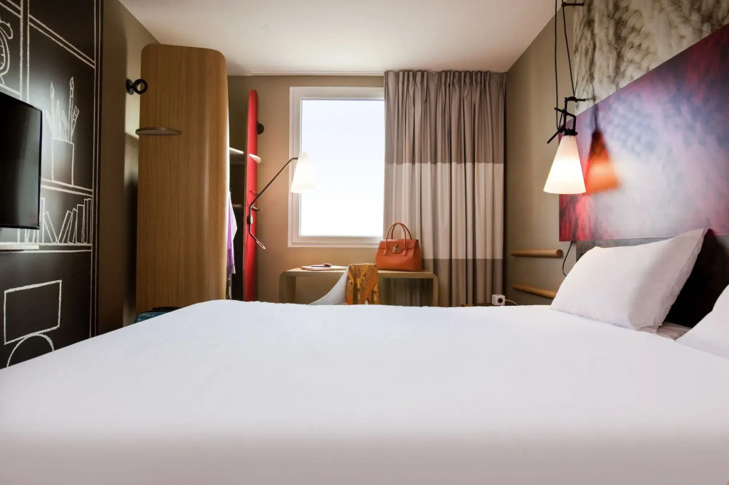ibis Paris La Defense Courbevoie
