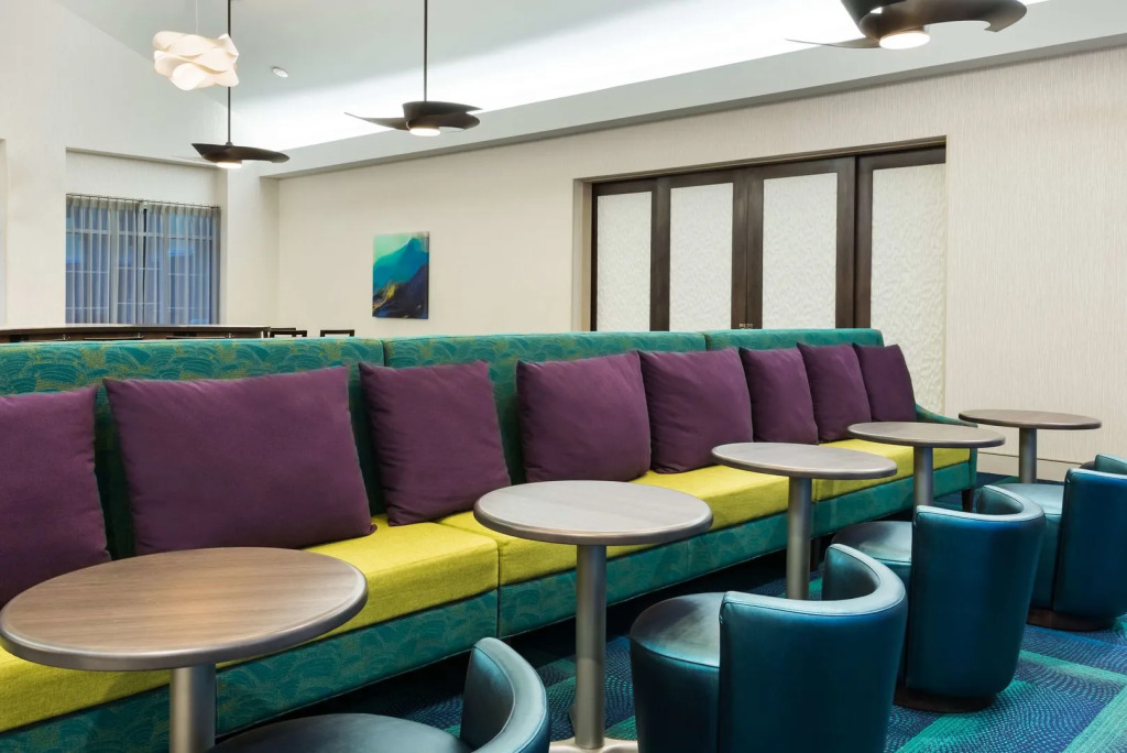 Homewood Suites by Hilton Orlando-Nearest to Universal Studios