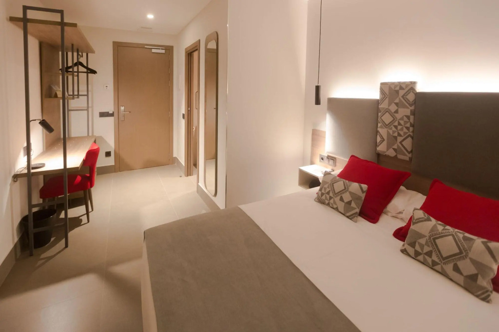 Urban A+++ Hotel