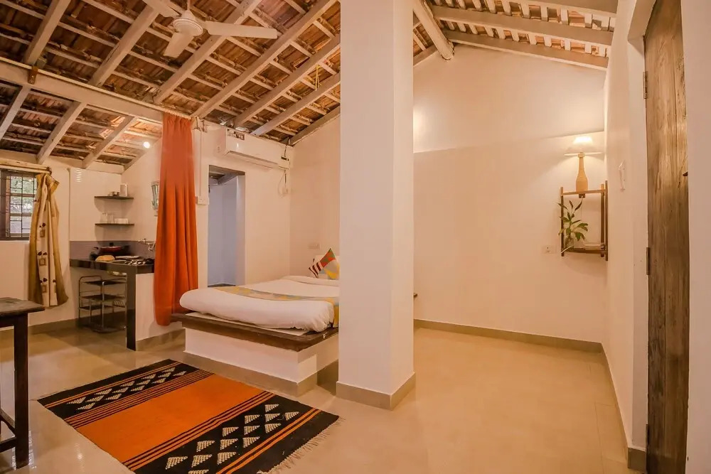 OYO Home 19189 Designer Studio