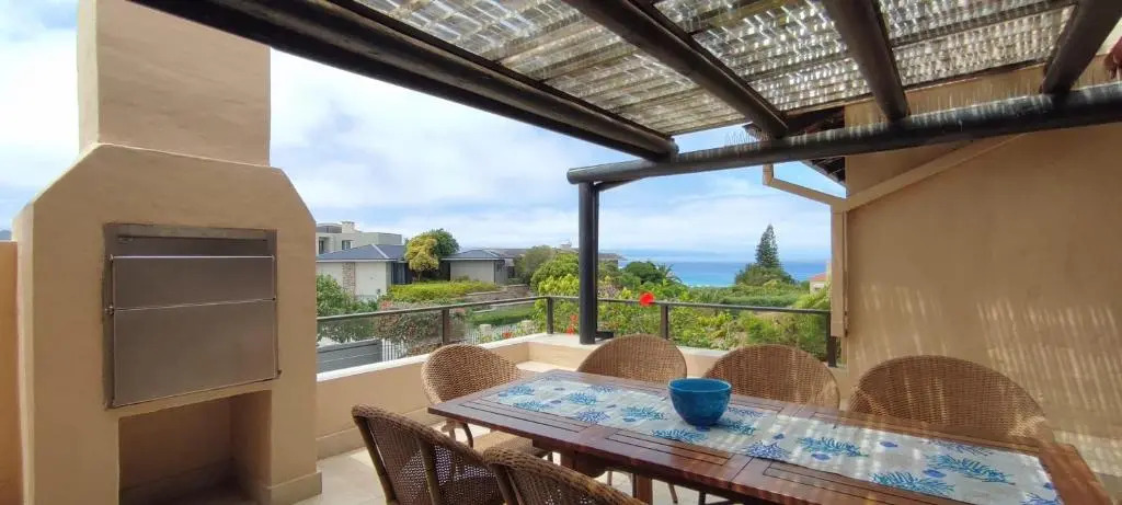 Sanctuary Beach Hideaway - 8 sleeper - 50m onto Robberg 5