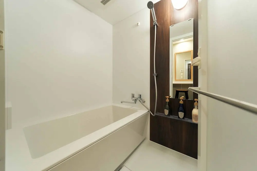 STAYAT OSAKA SHINSAIBASHI east - Family Room