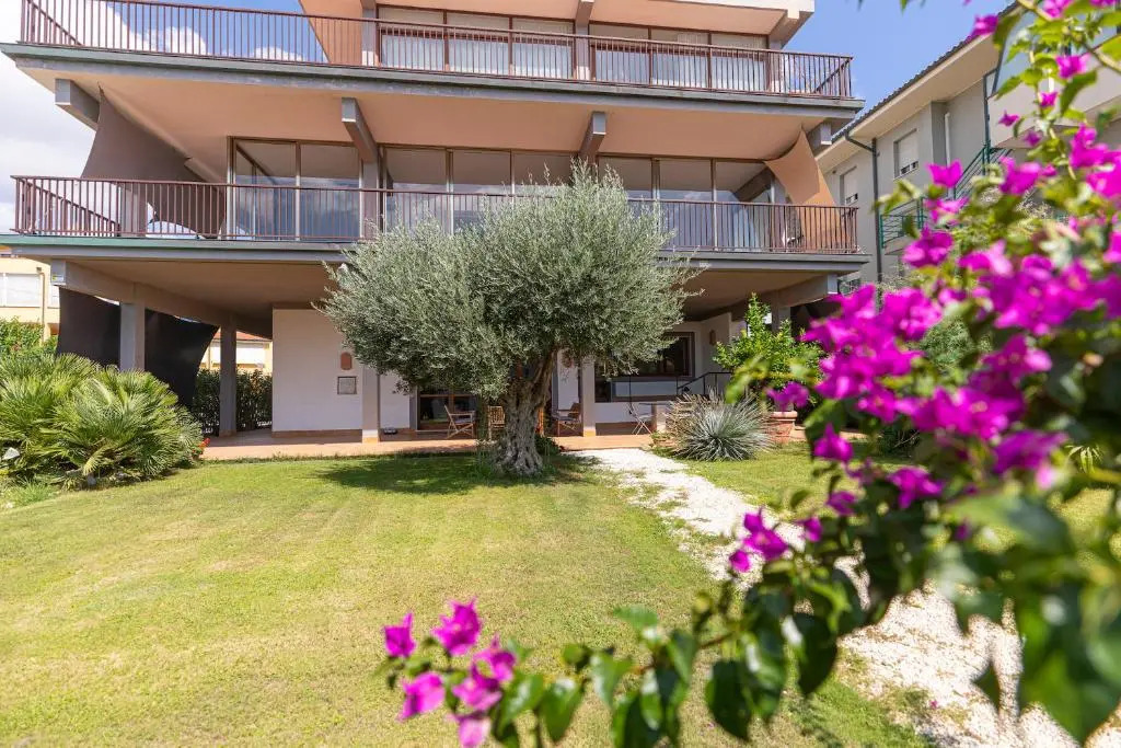 Villa Arrecifes Charming Bed And Breakfast