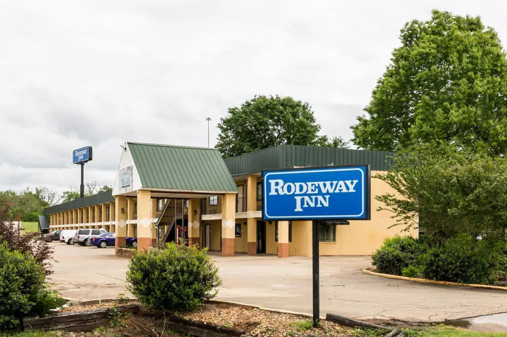 Travel Express Inn