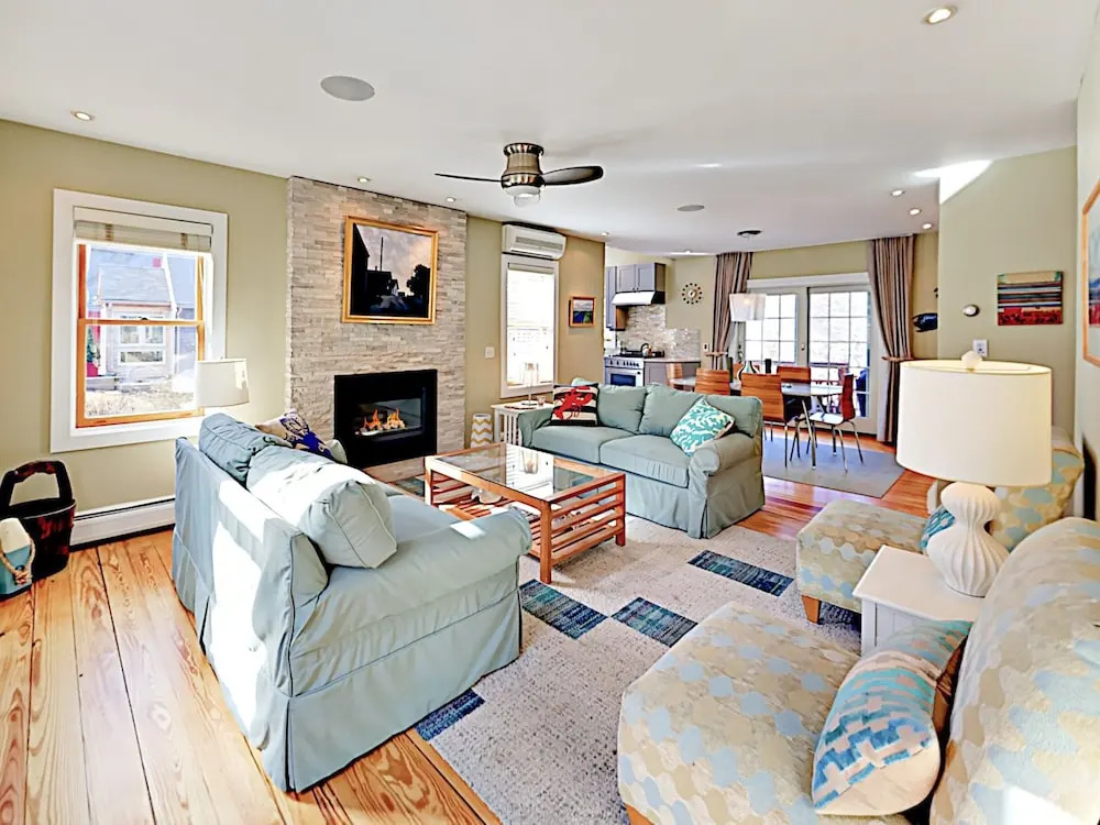 Bayberry Home 4 Bedrooms 3 Bathrooms Home
