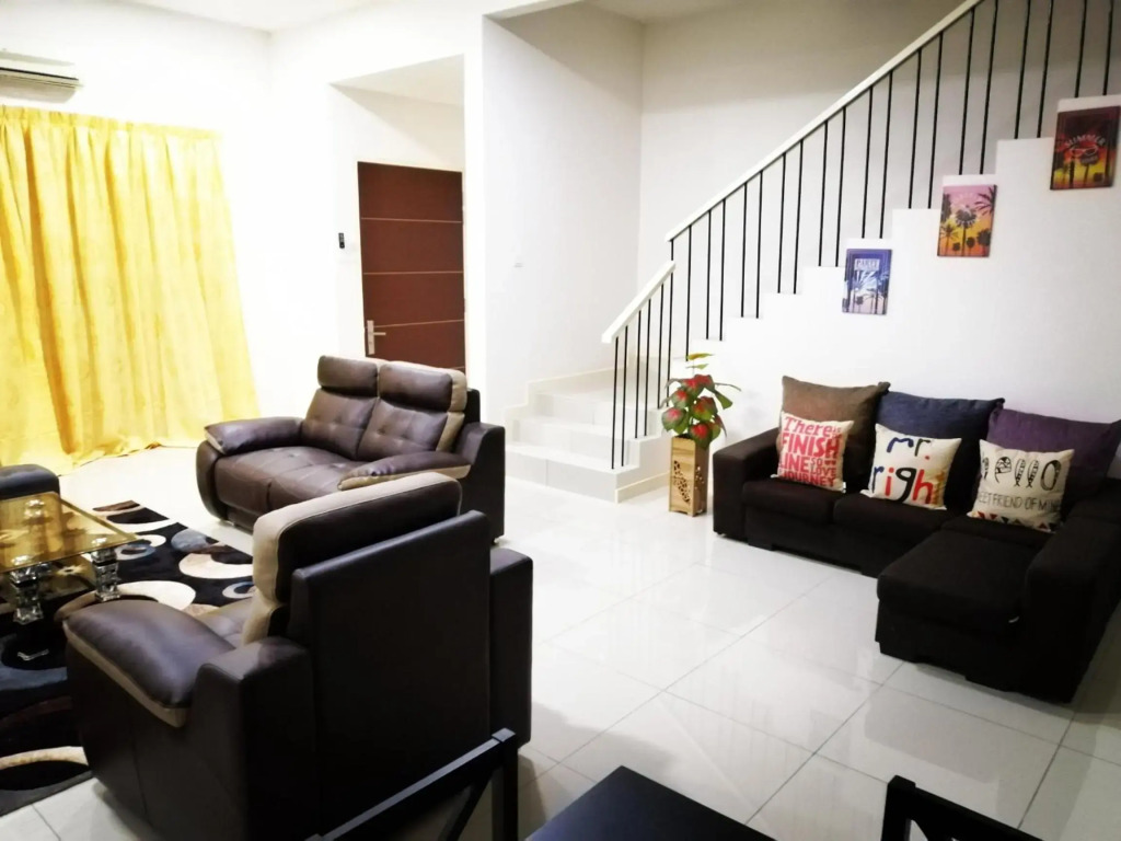 A&D Home-stay @Kota Warisan, Sepang