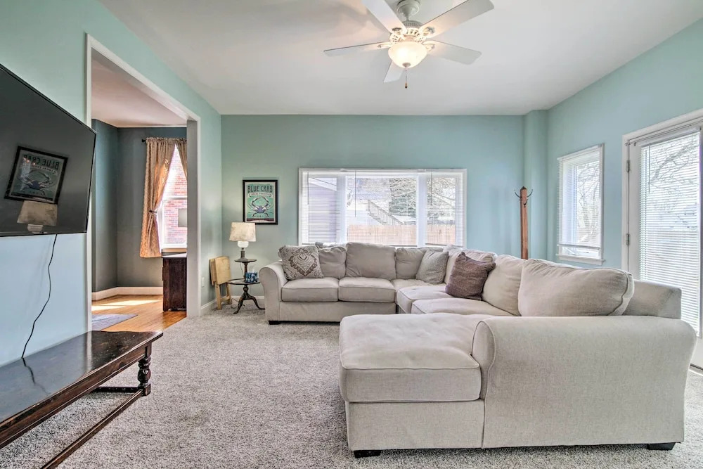 Family-friendly Cambridge Home w/ Fire Pit!
