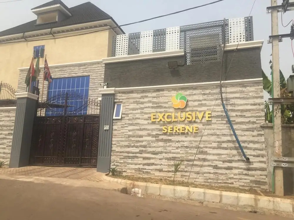 Exclusive Serene Hotel
