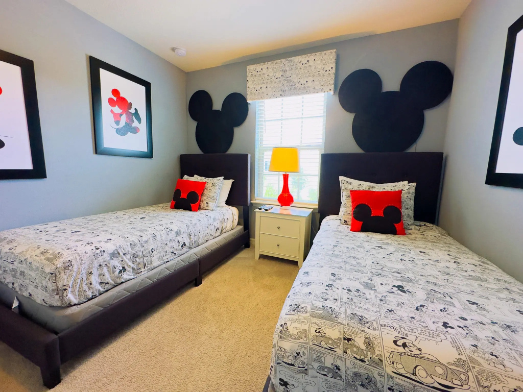 Disney Vacation Luxury Home w/Private Pool (2481), Kissimmee, US
