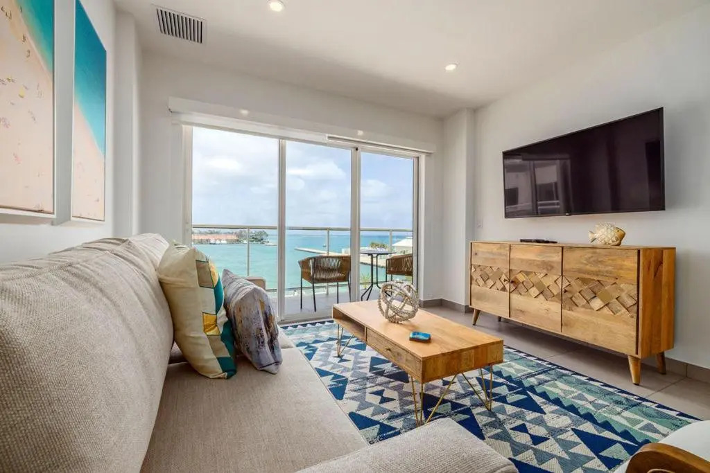 HH-2Bdr413 - NEW Modern Apartment in Oceanfront Luxury Condo in Aruba!