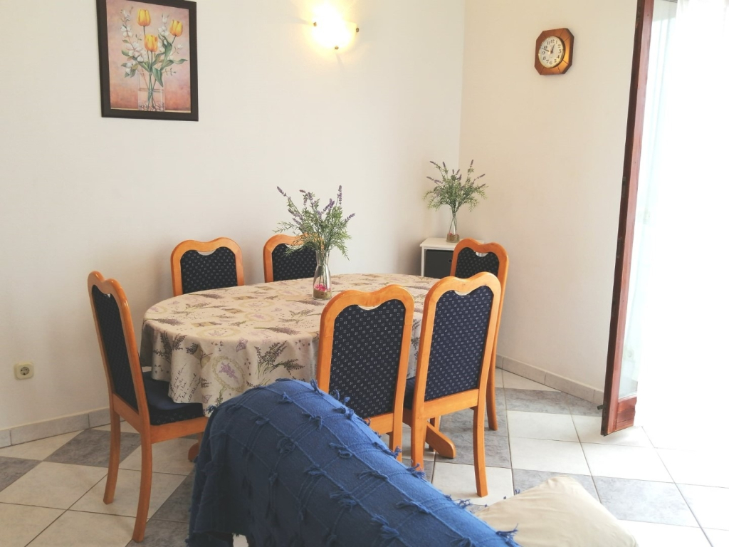 Apartment Miljana