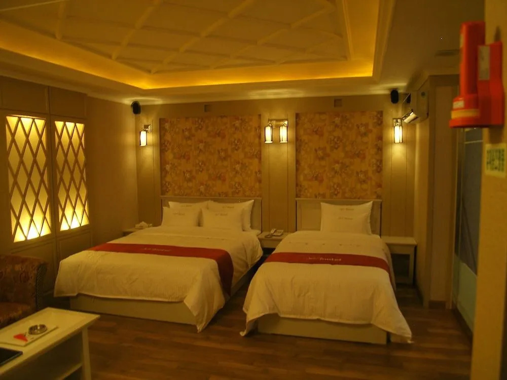 Ocean View Haute Hotel