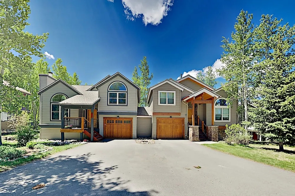 Walk To Main St. & Lifts! Deck W/ Private Hot Tub 3 Bedroom Townhouse