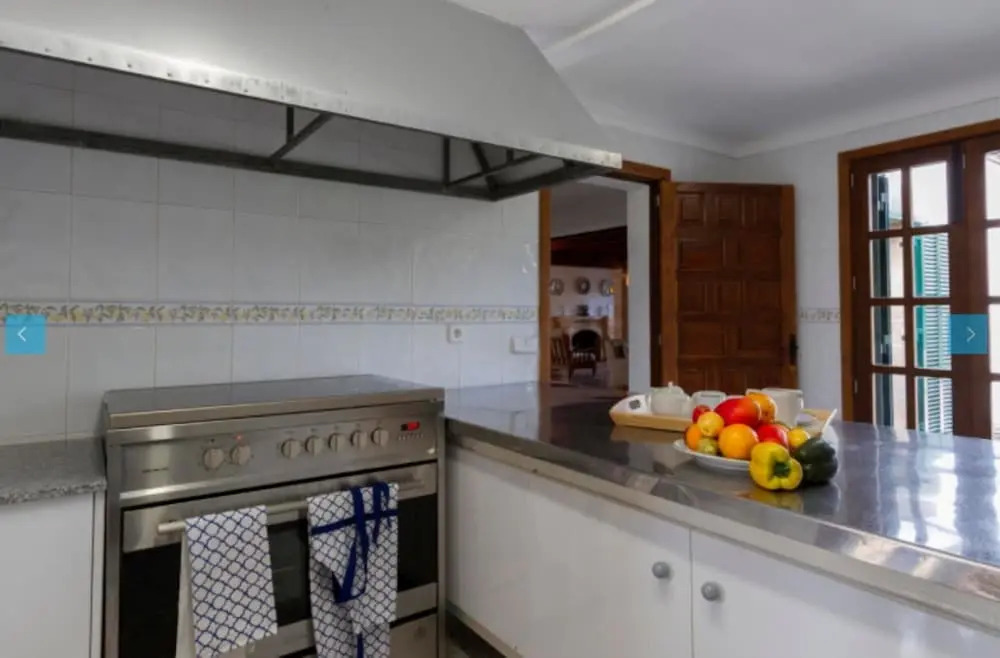 Villa - 6 Bedrooms with Pool - 105092