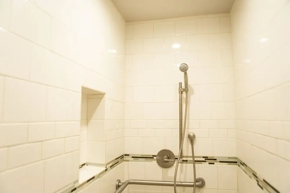 90 San Luis Street Unit A 1 Bedroom Apts by Redawning