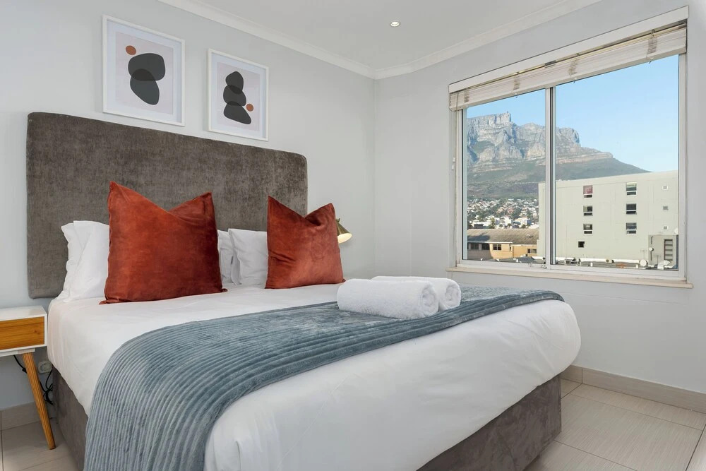 220 On Loop Luxury Apartments